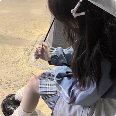 侧颜